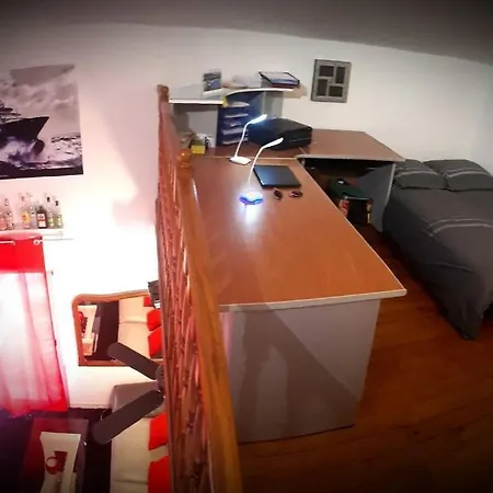 Loft Proche Mer, Jacuzzi Cinema Appartement *